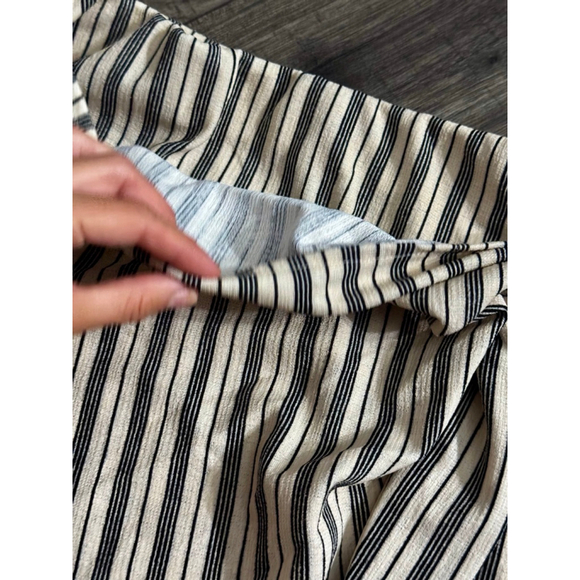 H&M Size Medium Jersey Wrap Light Beige Striped Skirt - Picture 5 of 8